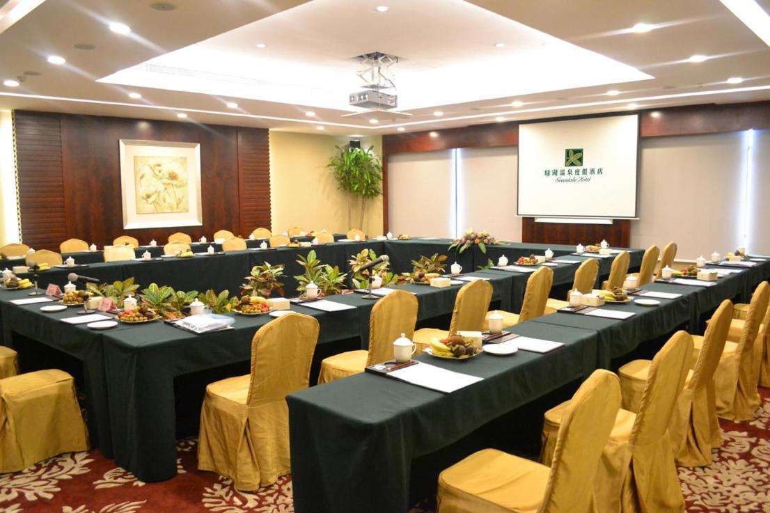 Green Lake Hot Spring Hotel Foshan Exterior foto