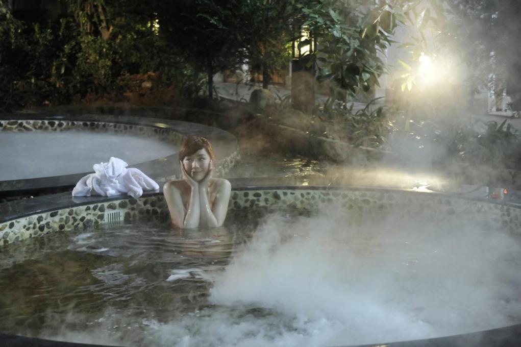 Green Lake Hot Spring Hotel Foshan Exterior foto