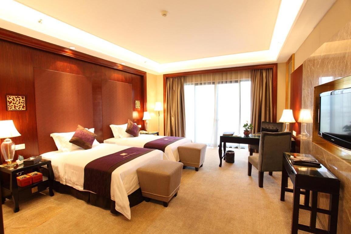 Green Lake Hot Spring Hotel Foshan Exterior foto