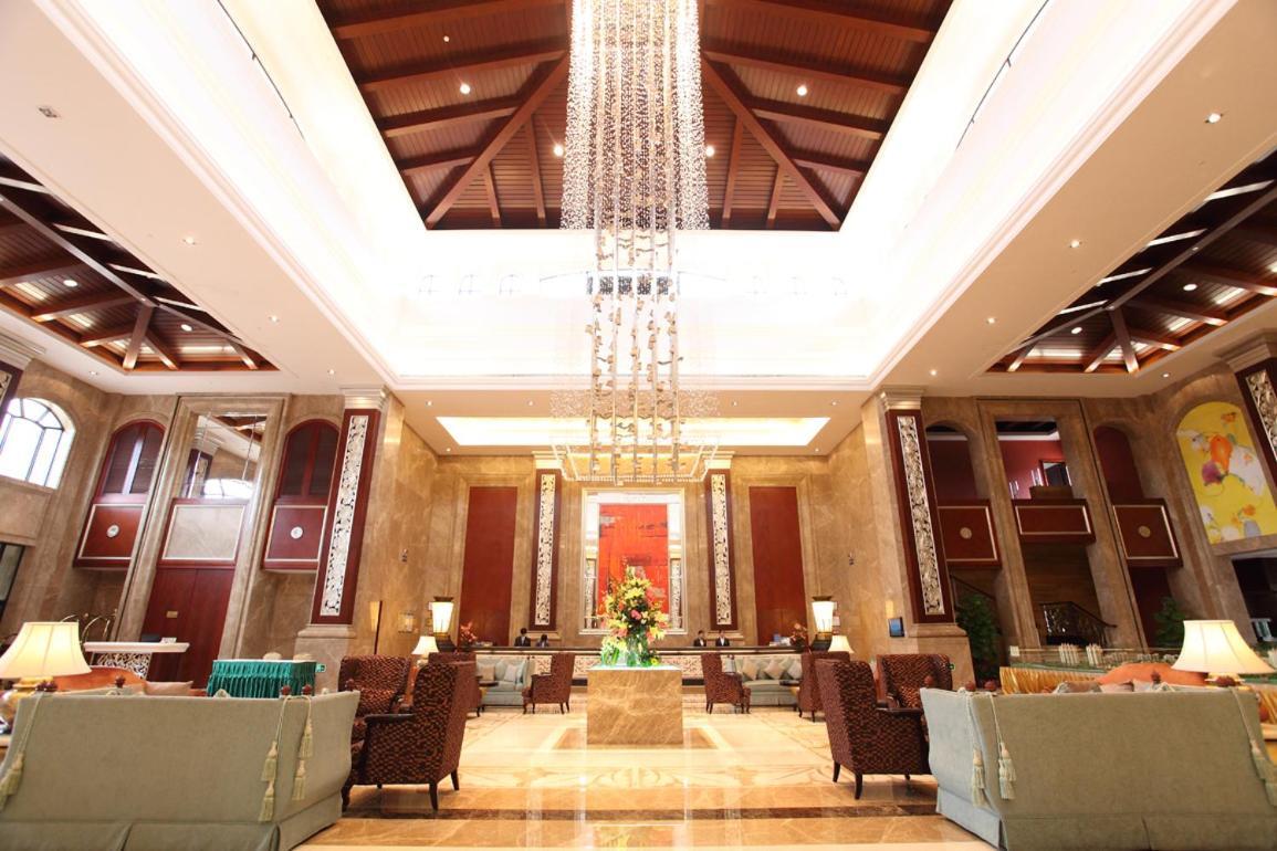 Green Lake Hot Spring Hotel Foshan Exterior foto
